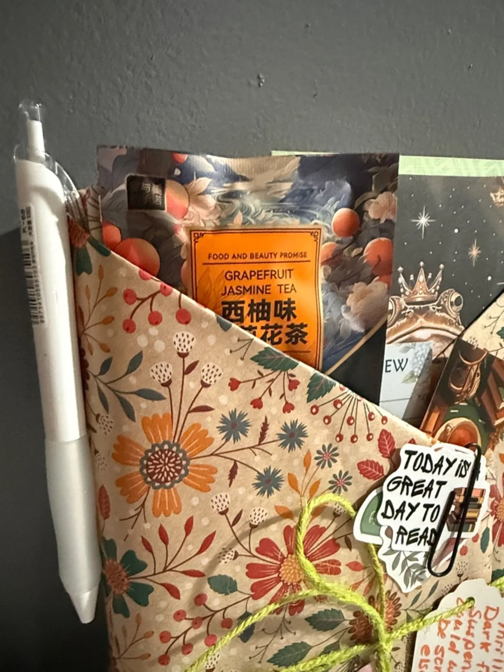 Blind day with a book thriller, dark fantasy could witchcraft be something else - Picture 2 of 4